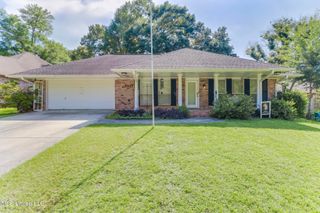 8921 Hanalei Circle, Diamondhead, MS 39525