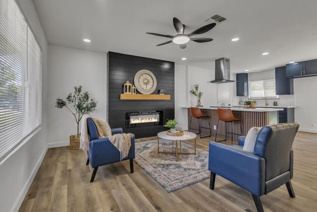 8437 Cherbourg Way, Stockton, CA 95210