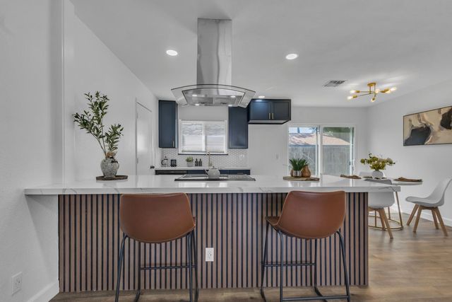 8437 Cherbourg Way, Stockton, CA 95210