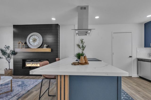 8437 Cherbourg Way, Stockton, CA 95210