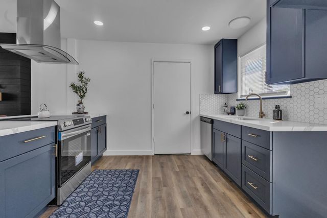 8437 Cherbourg Way, Stockton, CA 95210