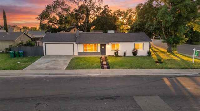 8437 Cherbourg Way, Stockton, CA 95210