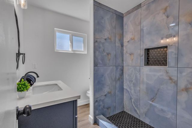 8437 Cherbourg Way, Stockton, CA 95210