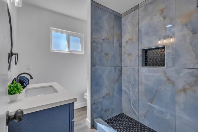 8437 Cherbourg Way, Stockton, CA 95210
