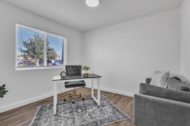 8437 Cherbourg Way, Stockton, CA 95210
