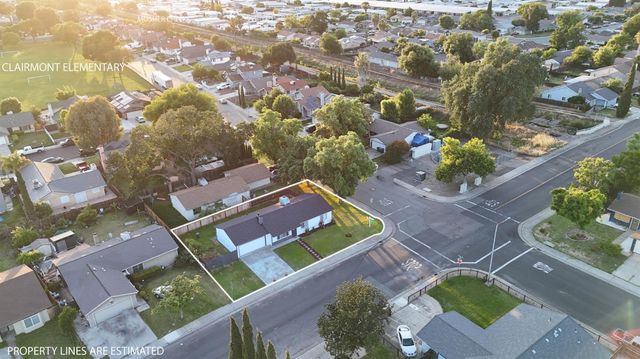 8437 Cherbourg Way, Stockton, CA 95210