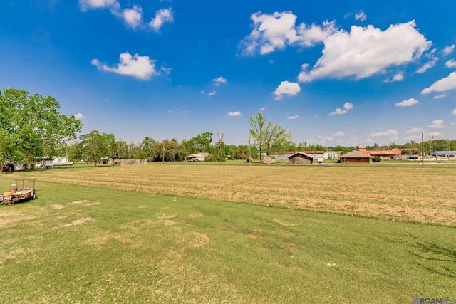 12451 La Hwy 431, St Amant, LA 70774