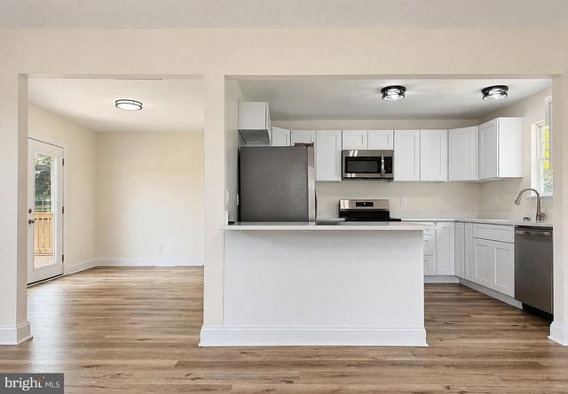 38860 CHAPTICO RD, Mechanicsville, MD 20659