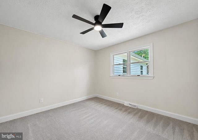 38860 CHAPTICO RD, Mechanicsville, MD 20659