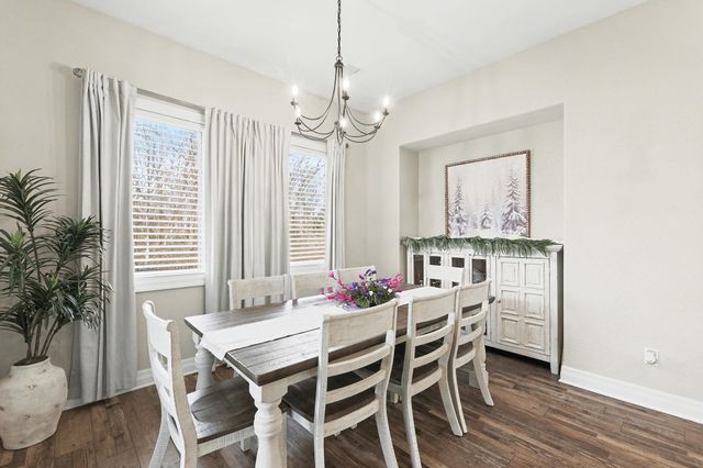 6237 E Central Park Ct, Bel Aire, KS 67220