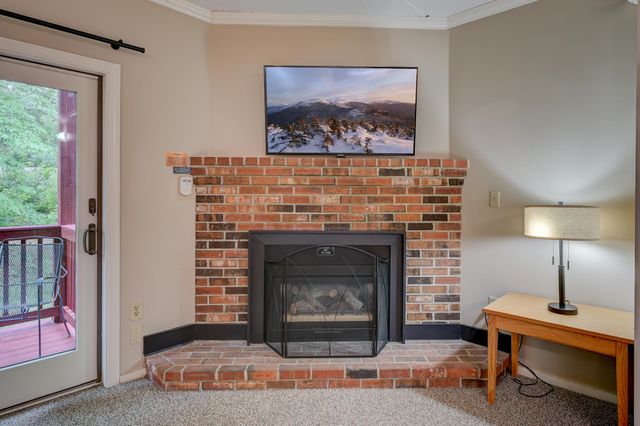 8H River Run Drive H, Bartlett, NH 03812