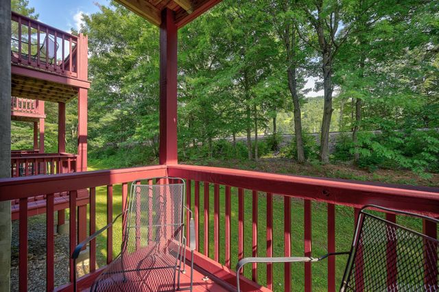 8H River Run Drive H, Bartlett, NH 03812