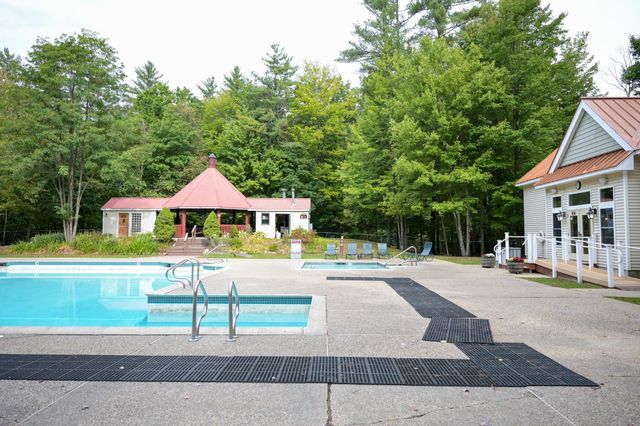 8H River Run Drive H, Bartlett, NH 03812