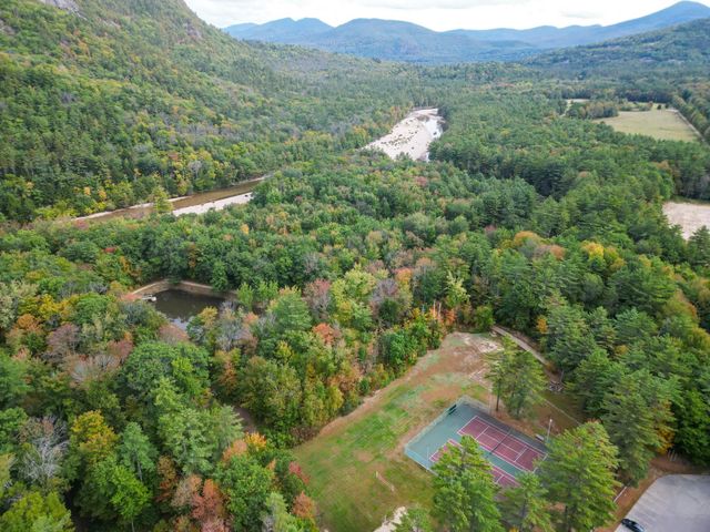 8H River Run Drive H, Bartlett, NH 03812