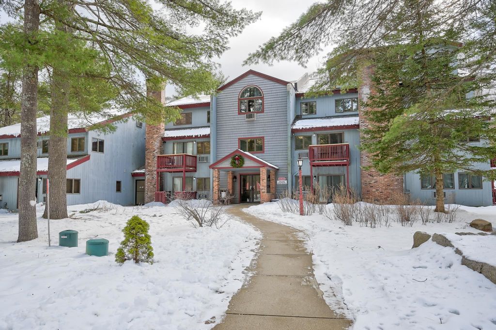 8H River Run Drive H, Bartlett, NH 03812