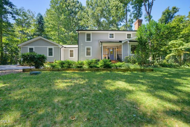 8 Sedgewood Road, Chapel Hill, NC 27514