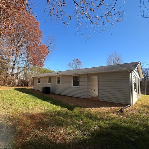 255 Shatley Orchard Street, North Wilkesboro, NC 28659