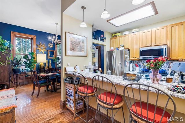1941 Congress Street, St Louis, MO 63118