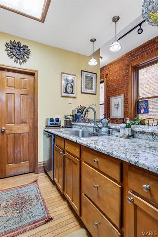 1941 Congress Street, St Louis, MO 63118