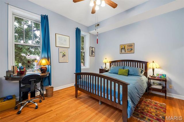 1941 Congress Street, St Louis, MO 63118