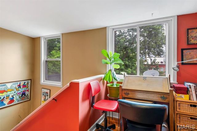 1941 Congress Street, St Louis, MO 63118