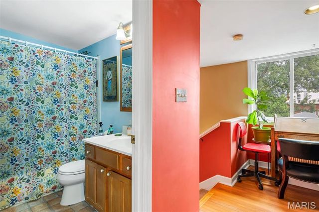1941 Congress Street, St Louis, MO 63118