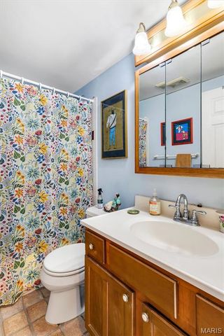 1941 Congress Street, St Louis, MO 63118