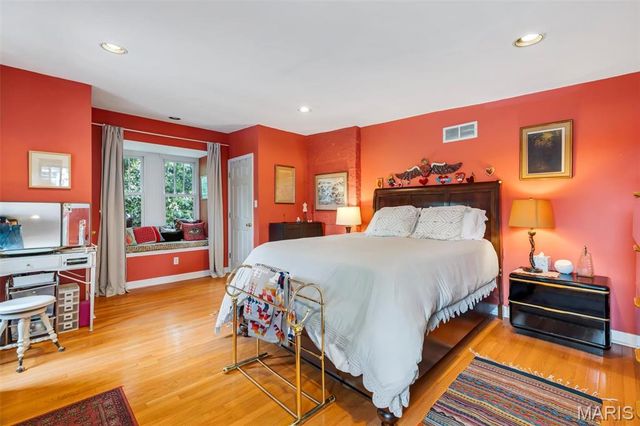 1941 Congress Street, St Louis, MO 63118