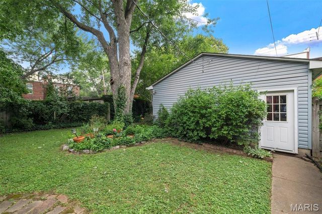 1941 Congress Street, St Louis, MO 63118