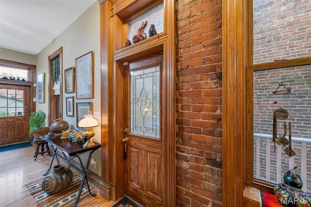 1941 Congress Street, St Louis, MO 63118