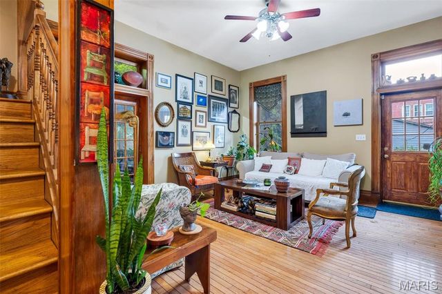 1941 Congress Street, St Louis, MO 63118