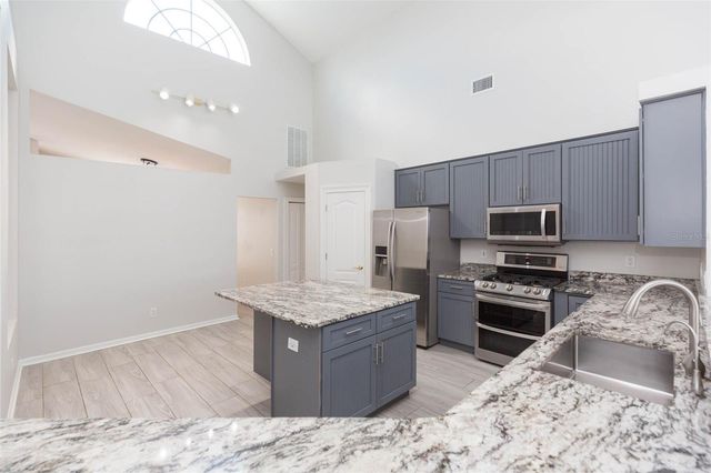 10316 RIVERBURN DRIVE, Tampa, FL 33647