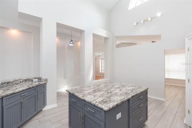 10316 RIVERBURN DRIVE, Tampa, FL 33647