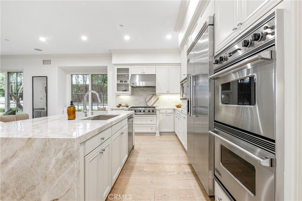 33 Canyon Terrace, Irvine, CA 92603 — photo 2