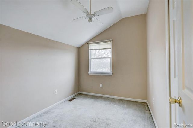 22723 Middlebelt Road, Farmington Hills, MI 48336