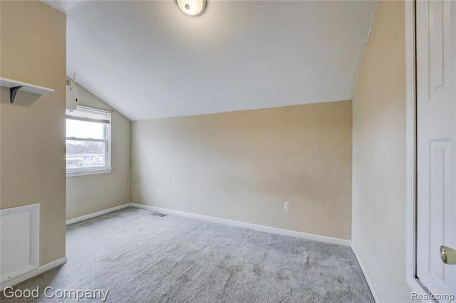 22723 Middlebelt Road, Farmington Hills, MI 48336