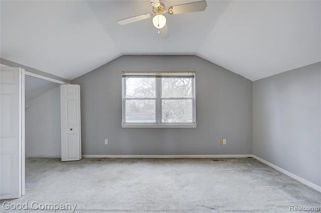 22723 Middlebelt Road, Farmington Hills, MI 48336