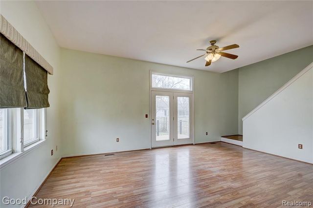 22723 Middlebelt Road, Farmington Hills, MI 48336