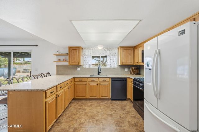 701 CANTERBURY Drive, Sierra Vista, AZ 85635