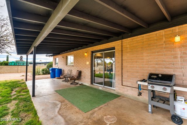 701 CANTERBURY Drive, Sierra Vista, AZ 85635