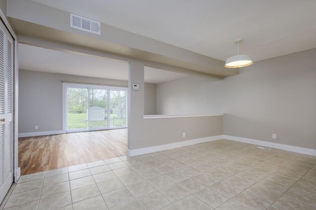 5842 Niles Street 5844, City Of Troy, MI 48098