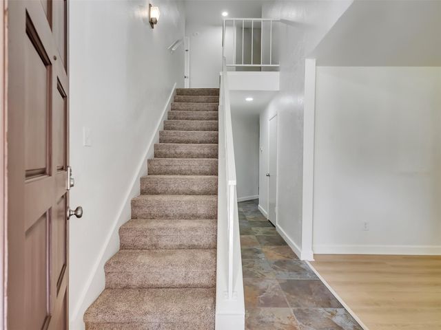 423 Forest Hills Drive, League City, TX 77573