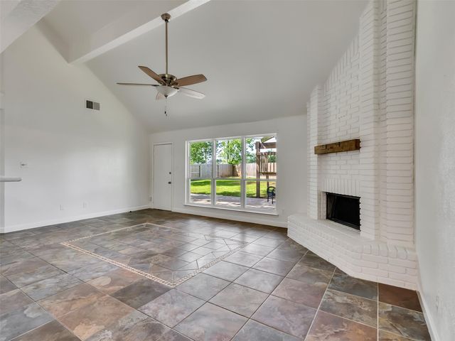 423 Forest Hills Drive, League City, TX 77573
