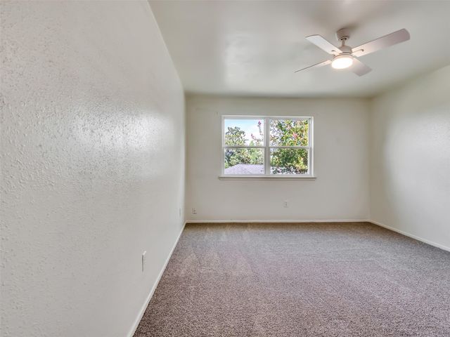 423 Forest Hills Drive, League City, TX 77573