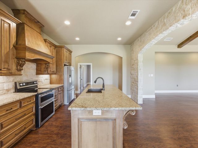 351 Private Road 3205, Bridgeport, TX 76426