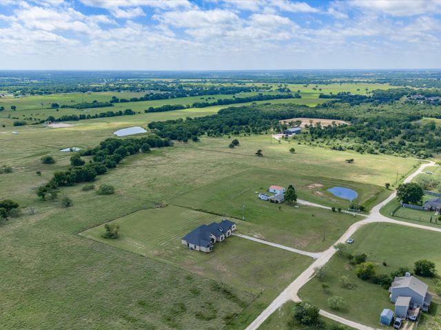 351 Private Road 3205, Bridgeport, TX 76426