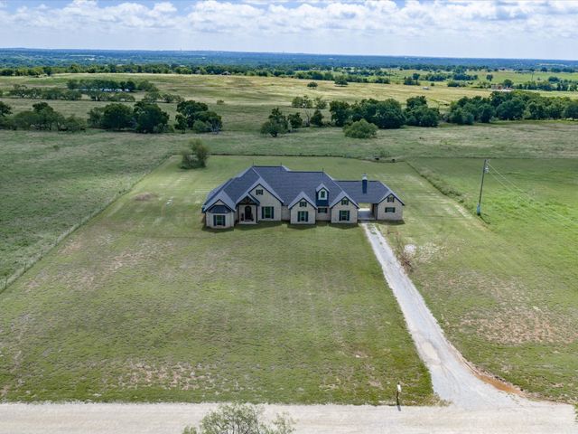 351 Private Road 3205, Bridgeport, TX 76426