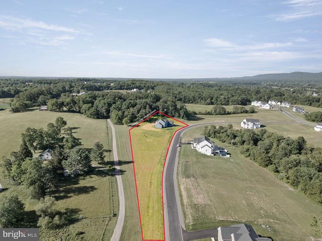 40373 WINDYHILL FARMS DR, Aldie, VA 20105