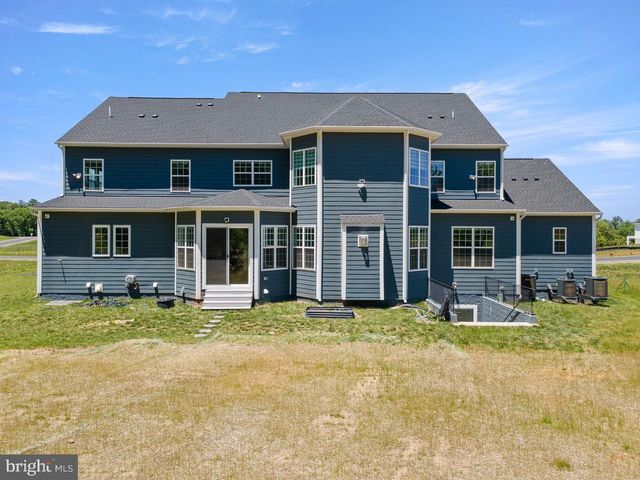 40373 WINDYHILL FARMS DR, Aldie, VA 20105
