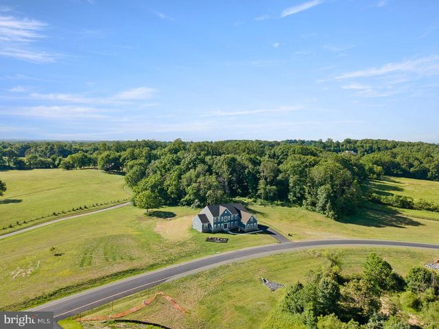 40373 WINDYHILL FARMS DR, Aldie, VA 20105